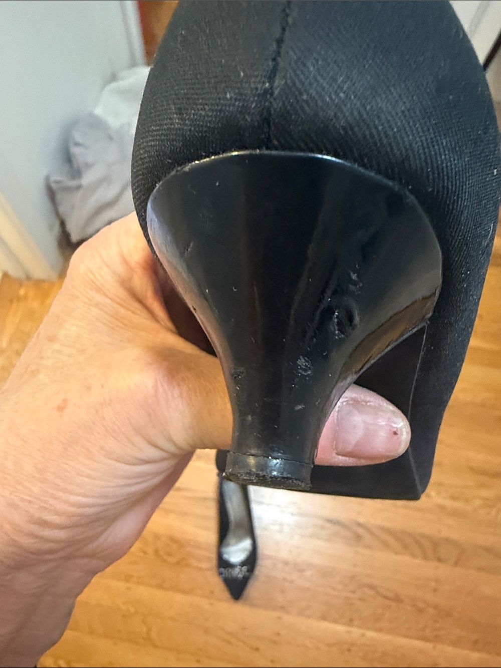 Anne Klein Black Pointed Toe Flats with Decorative Buckle 8 - Picture 6 of 10